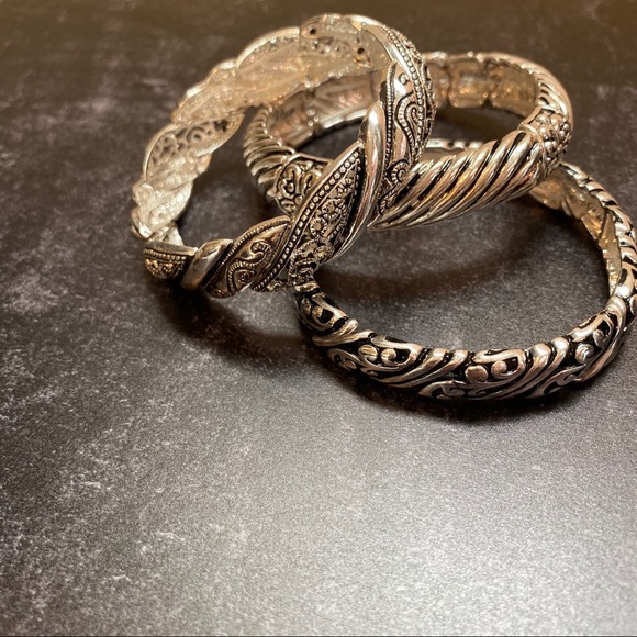 Bangle Trio| Smithsonian Institution Exclusive - Picture 2 of 13